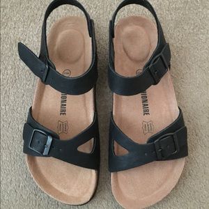 Cushionaire black sandal